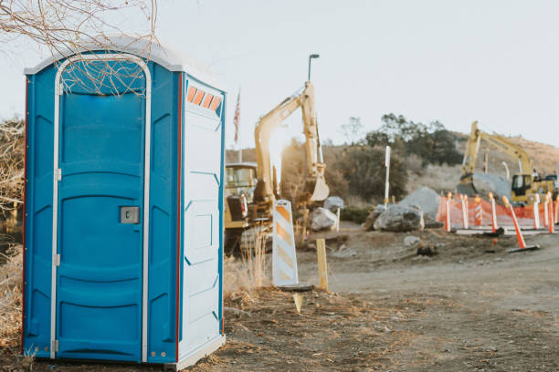 Best Porta potty delivery and setup  in Florissant, MO